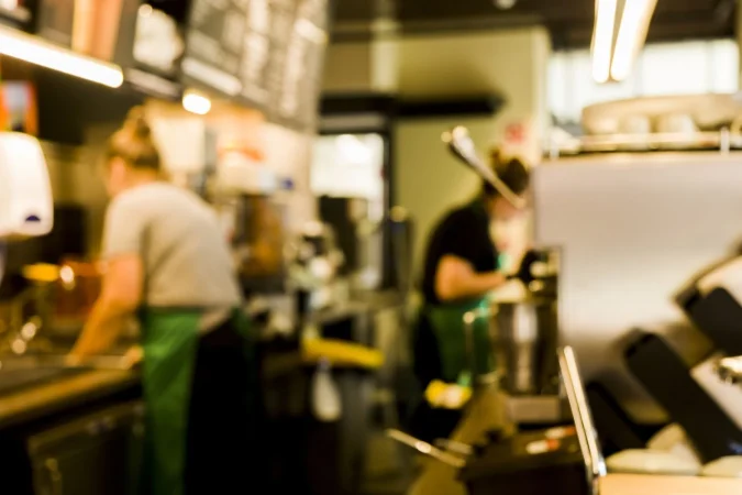 ¿QUIÉN PAGA Y CÓMO?