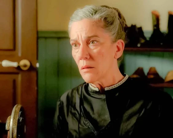 "La Promesa": Ángela decide contarle al general todo el asunto del tráfico de armas ¿Qué pasará? 3 Merca2.es CONFESIONES Y NUEVAS OPORTUNIDADES