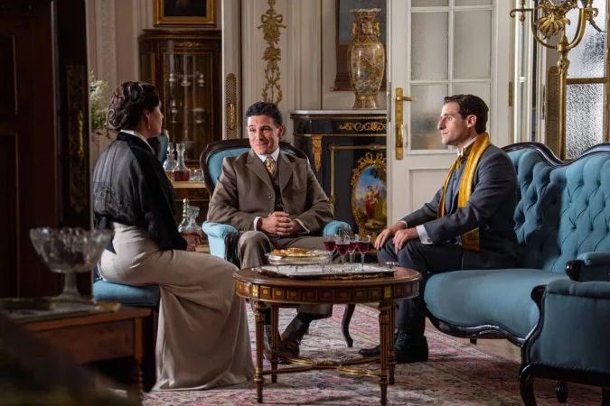 "La Promesa": Duro enfrentamiento entre Martina y Catalina por la gestión de la finca