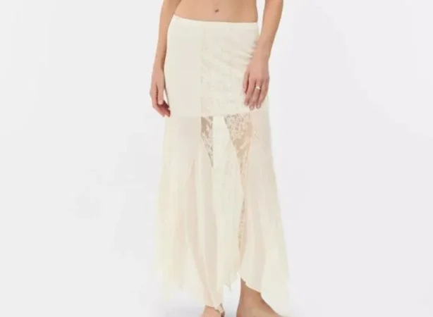 Falda de encaje: un toque delicado y sofisticado