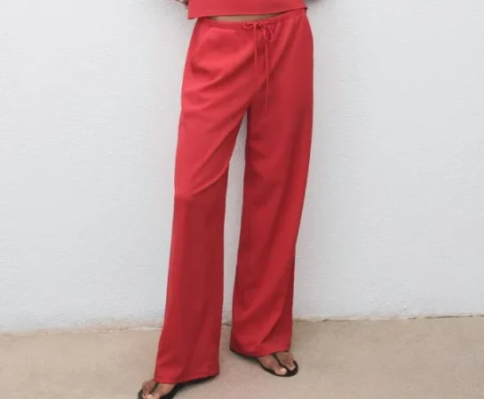 8. Pantalones anchos estilo palazzo