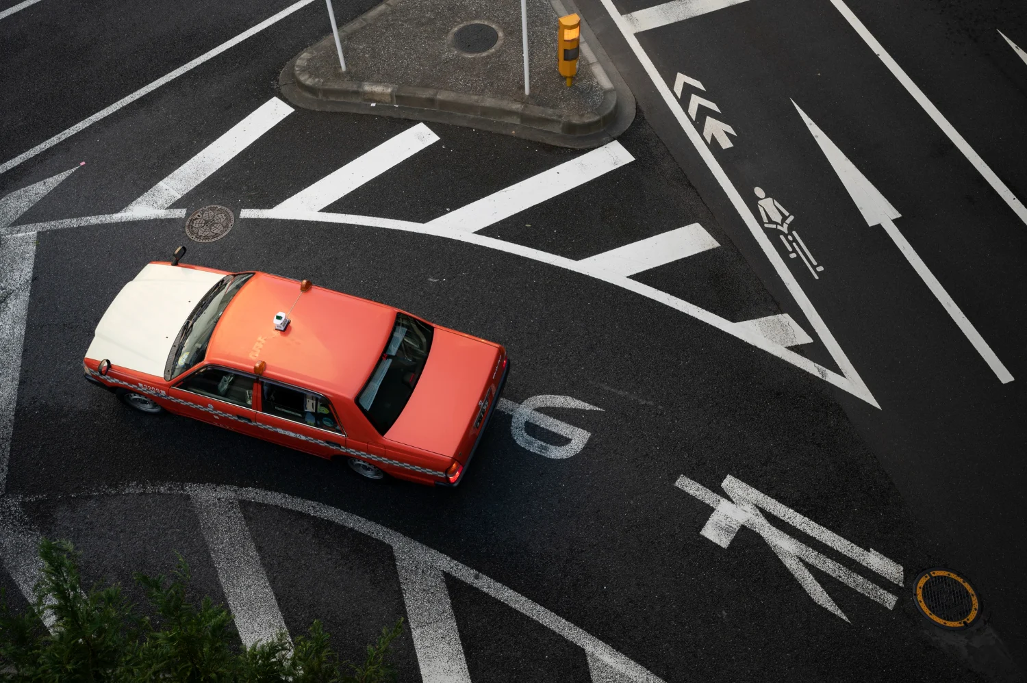 Aprender a salir bien de una rotonda es más fácil de lo que crees y te ahorrará muchos problemas.