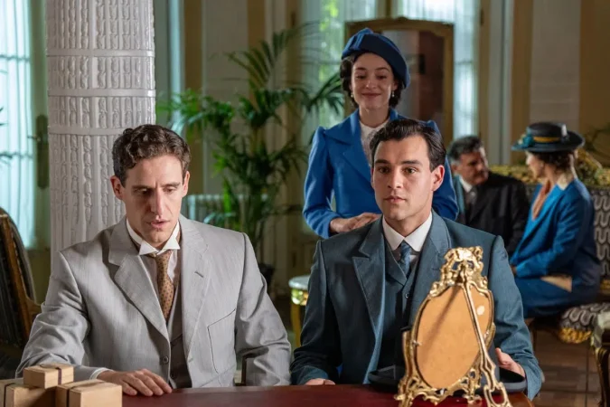 UN AMOR PROHIBIDO EN TIEMPOS DE MUROS SOCIALES 