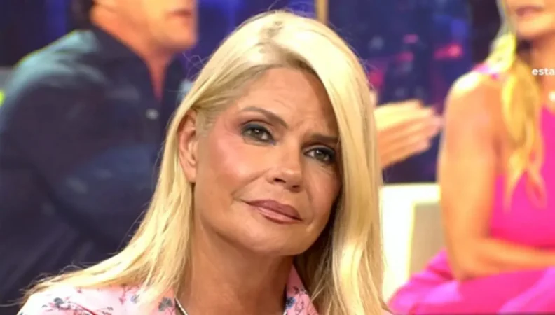 Kiko Matamoros confiesa la verdad sobre Julio Iglesias y Makoke: "Fueron novios" 31 Merca2.es Makoke llorando en Fiesta Merca2.es