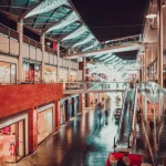 Qué es la tecnología de Re-Identificación (Re-ID) con IA avanzada y cómo está revolucionando el análisis de clientes en retail 1 Merca2 Qué es la tecnología de Re-Identificación (Re-ID) con IA avanzada y cómo está revolucionando el análisis de clientes en retail