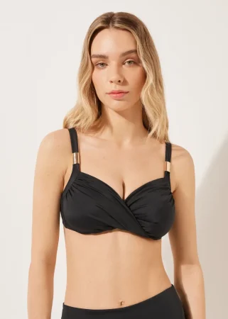 Bikinis pensados para el pecho grande