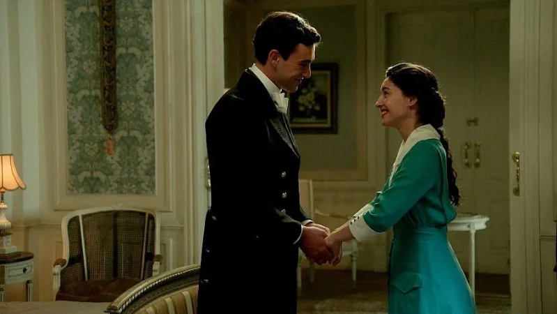 Tensión en 'La Promesa': ¿hasta dónde llegará Curro por salvar a Ángela?