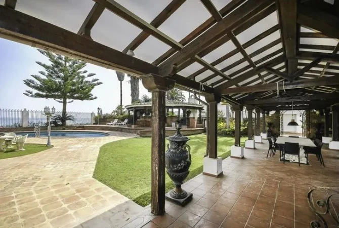 Una mansión que redefine el concepto de hogar