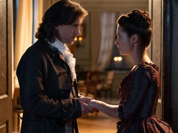 RTVE cambia la programación de 'La Promesa' y 'Valle Salvaje' y da malas noticias a los fans 50 Merca2.es EL ATRACTIVO DE LA VUELTA Y LA BATALLA POR LA AUDIENCIA