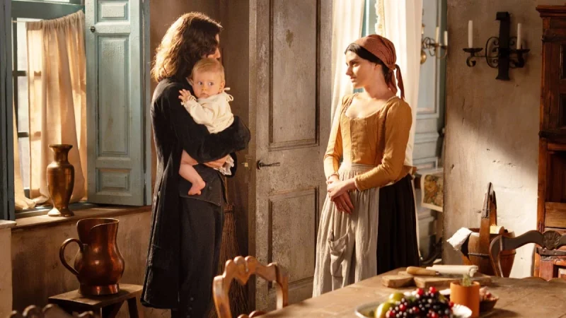 LEALTADES ROTAS EN LA CASA GRANDE