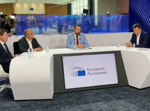 Conferencia de Moeve. Agencias Conferencia de Moeve. Agencias