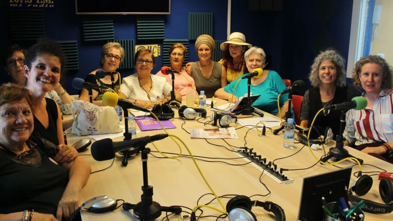 Julie Miranda, del programa Con mayor voz: "La edad te da libertad para hablar sin tabúes"