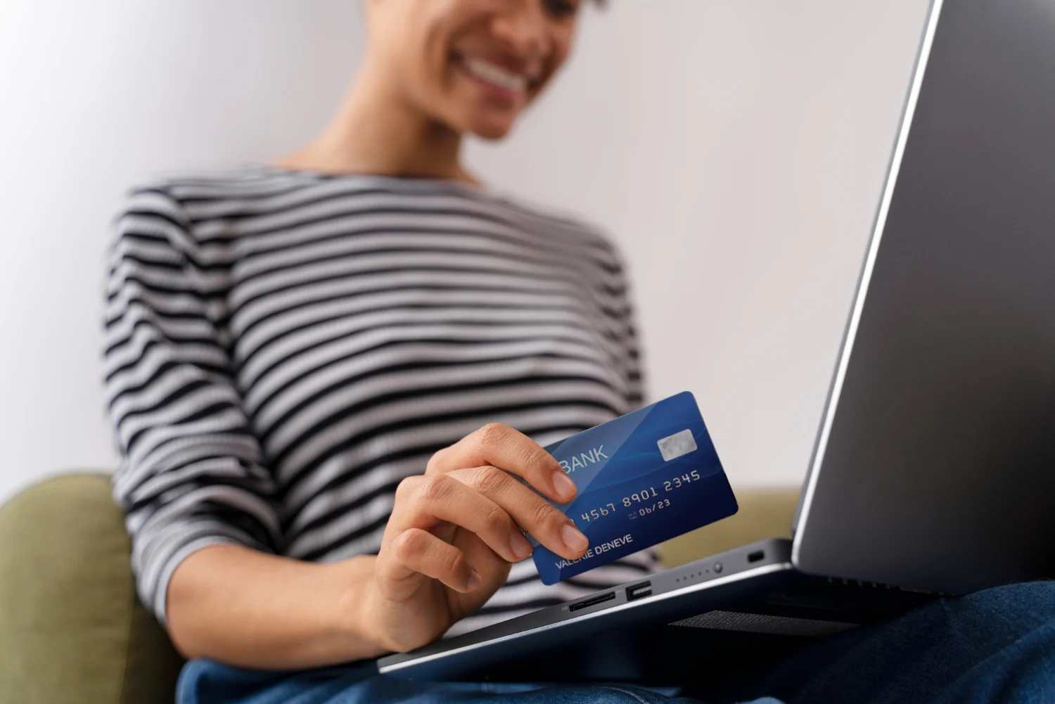 La promesa de poder comprar ahora y pagar después es una de las tentaciones más efectivas del sistema financiero moderno.