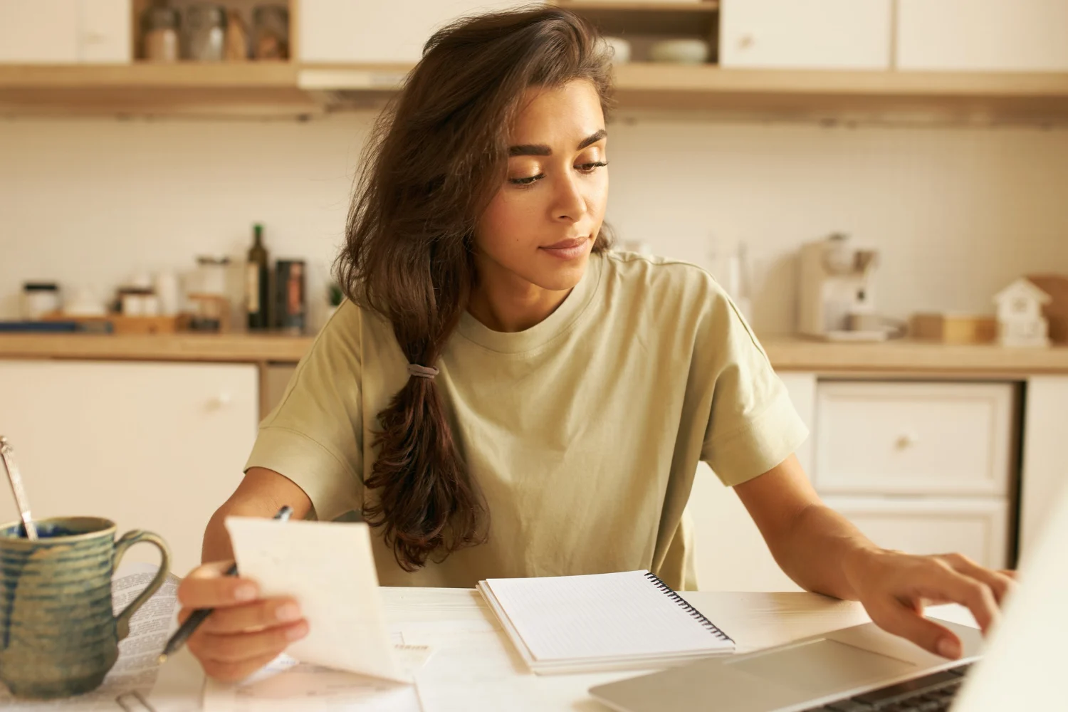 Seguridad Social avisa: el error en tu vida laboral que te puede costar 3.000€ al año en tu pensión 3 Merca2.es Actuar con antelación no es una recomendación, es una necesidad.
