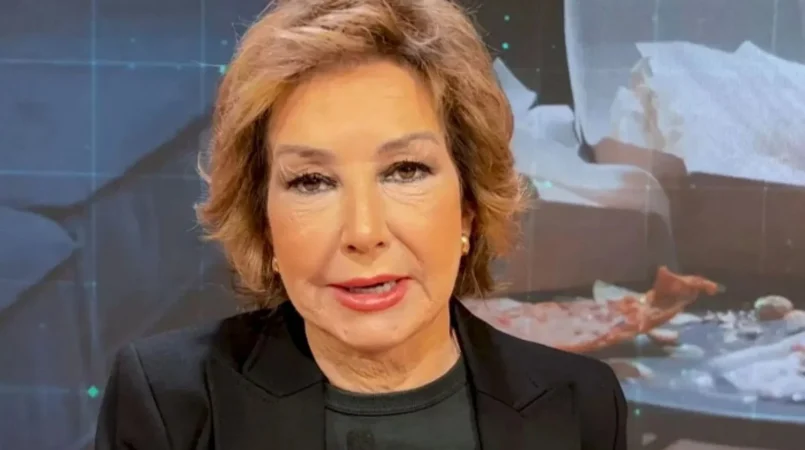 Ana Rosa Quintana dando su editorial Merca2.es