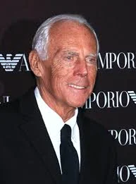 Muere Giorgio Armani, rey de la moda, a los 91 años de edad 1 Merca2.es Giorgi Armani Merca2.es