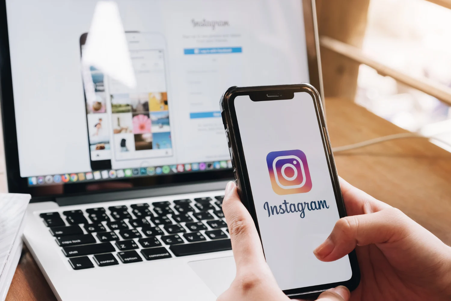 Afortunadamente, existe un método increíblemente sencillo para eliminar tu historial de búsquedas en Instagram y ponerle las cosas más difíciles al algoritmo. Fuente: Freepik
