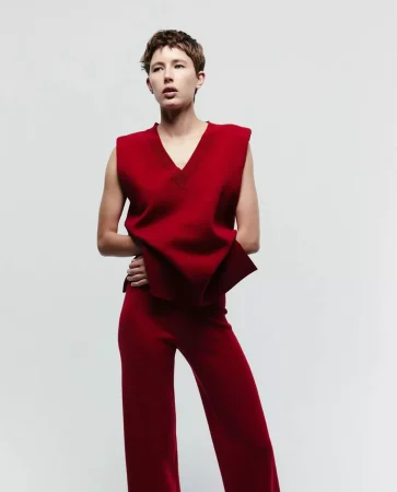 El conjunto de punto con chaleco: comodidad que no renuncia al estilo