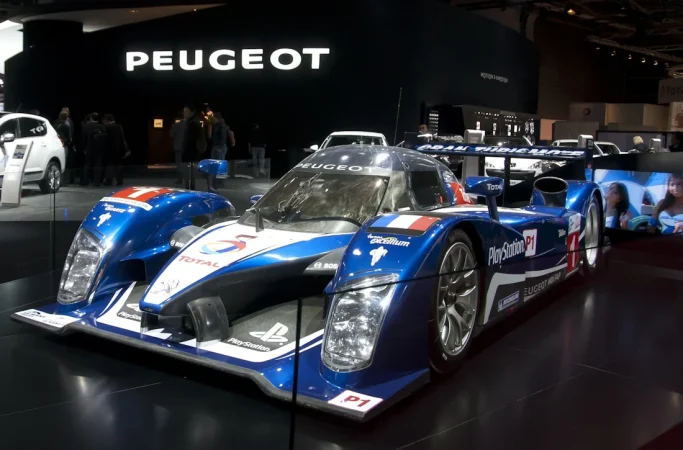 Stellantis Peugeot Salon de Paris Merca2.es