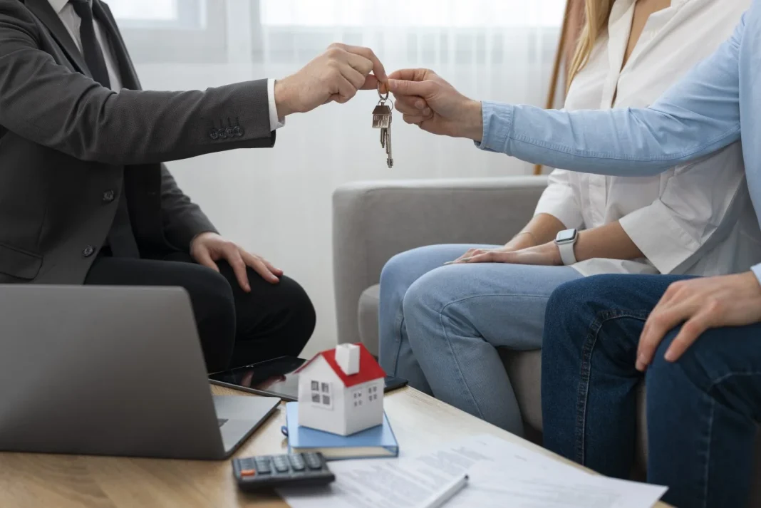Cerca de 900.000 personas mayores, en riesgo de exclusión en el acceso a la vivienda