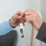 Vives de alquiler y la nueva ley entra en vigor: podrías terminar sin protección si no lees esto ya