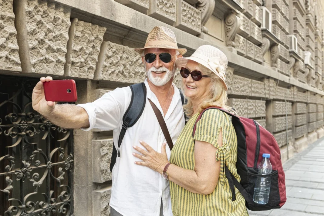 Santiago Benito, experto en turismo sénior: 