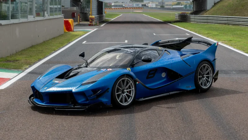 Hoy se subastan algunos de los super deportivos más codiciados del mundo 4 Merca2.es Ferrari FXX-K Evo 2016. Fuente: Sotheby's.