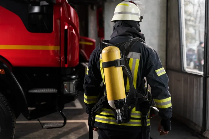 ‘B2Fire’, el perro robot bombero presentado en Nueva York que promete revolucionar los rescates 1 Merca2.es Un asistente tecnológico al servicio del bombero