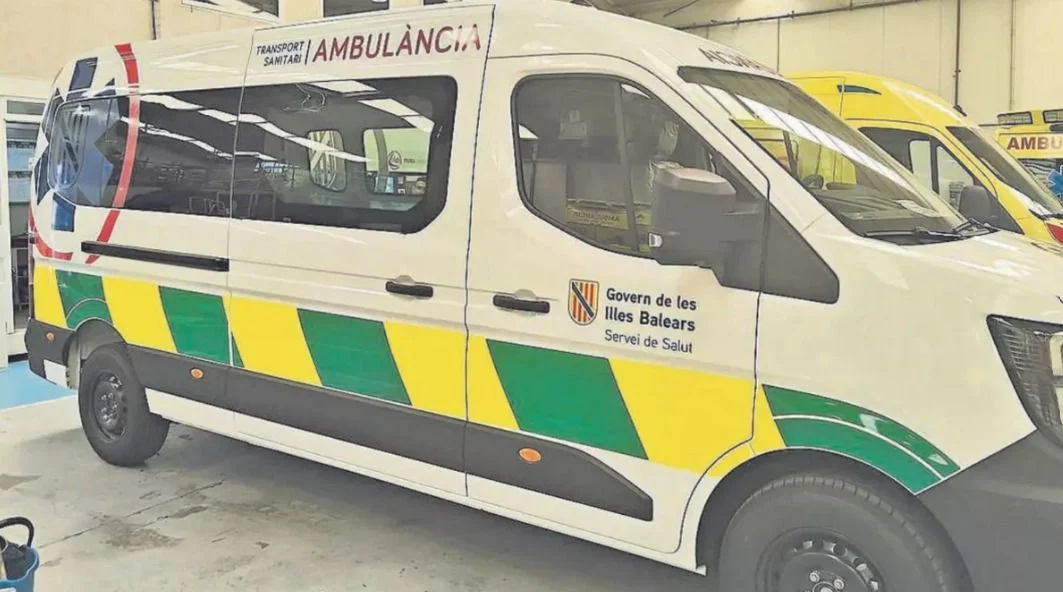 Més per Mallorca y el PSIB exigen dimisiones tras «el fiasco» de las nuevas ambulancias de Baleares que superan el peso legal para circular Més per Mallorca y el PSIB exigen dimisiones tras «el fiasco» de las nuevas ambulancias de Baleares que superan el peso legal para circular