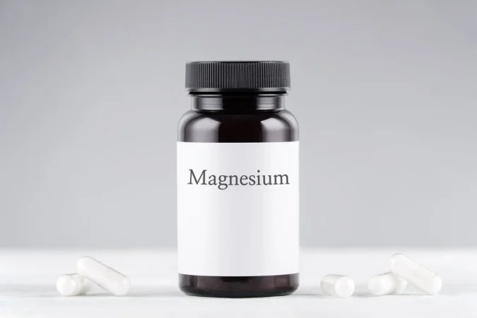 Phil Hugo (33), nutricionista y farmaceutico: "El déficit crónico de magnesio se asocia con un aumento del 155 % en el riesgo de ictus y un 33 % en el riesgo de mortalidad por todas las causas" 2 Merca2.es Ayunar para ganar claridad Merca2.es