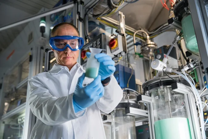 Basf ofrece recortes en el BPA y una cobertura de dividendos poco satisfactoria 2 Merca2.es Es probable que se produzcan más recortes en las estimaciones consensuadas de beneficios por acción. Fuente: Basf