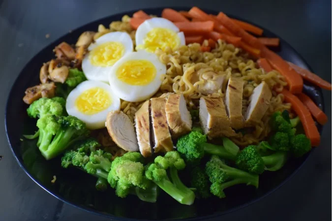 Dr. José Antonio, científico e investigador en nutrición deportiva: “Comer mucha proteína no te hace engordar; ese es un mito que aún se repite por todo internet” 3 Merca2.es Creatina Merca2.es