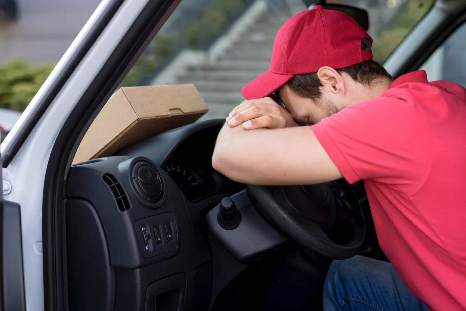 Te damos las claves para evitar una multa por el tratamiento de tu alergia. Fuente: Freepik
