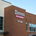 Damm inaugura su primera fábrica en Reino Unido