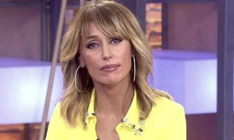 Esto es lo que dice la hija de Emma García cuando se encuentra con algún paparazzi 23 Merca2.es Emma Garcia Merca2.es