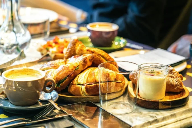 Empieza por la cena, no por el desayuno: el secreto chino para tener más energía al día siguiente 3 Merca2.es Equilibrio interior Merca2.es