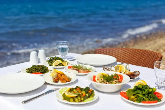 Marco Rueda, dietista nutricionista: “Yo abogo por la dieta mediterránea, es el patrón más equilibrado, más sostenible y con mayor evidencia científica” 3 Merca2.es Equilibrio vital Merca2.es