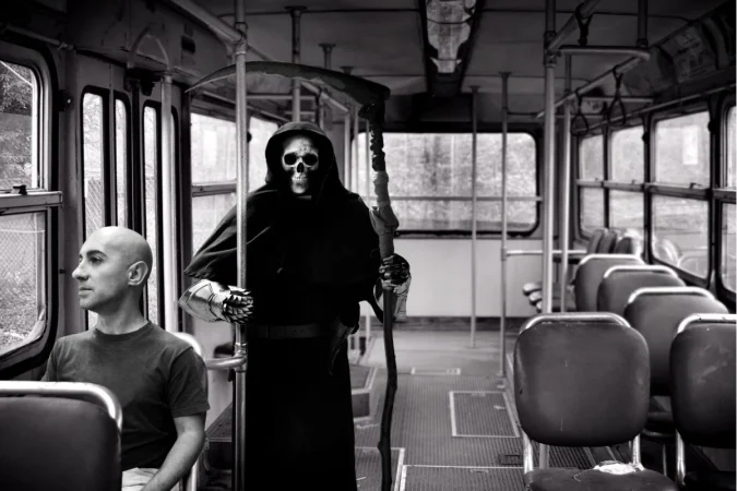 Álex Gómez-Marín (44), neurocientífico: “Tu consciencia puede sobrevivir a la muerte, va más allá del cerebro" 1 Merca2.es El día en que la muerte lo visitó