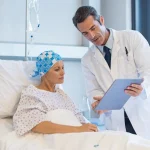 Mercedes Cuesta, directora médica del Hospital Ruber Internacional: «Tienes que ayudar al paciente a bien morir»