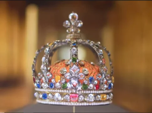 Joyas robadas: Un patrimonio inestimable y una pérdida irreparable Joyas robadas: Un patrimonio inestimable y una pérdida irreparable