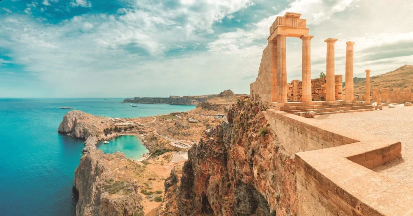 Cruceros y destinos estrella para 2026 1 Merca2.es Mediterraneo. shutterstock Merca2.es