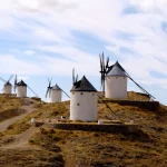 “El error fatal en los Molinos de Consuegra: si subes antes de las 17h en noviembre pierdes la única foto que te hará viral, y casi nadie lo sabe”