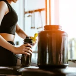 ¿Retiene agua o construye músculo? La verdad detrás del suplemento más famoso del gimnasio