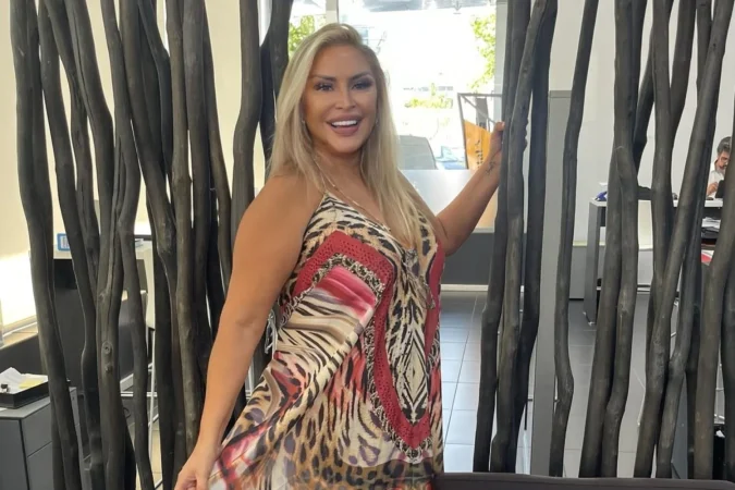 Raquel Mosquera sonriendo Merca2.es