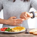 Mark Romera (36), especialista en nutrición científica: “El ayuno intermitente no es una dieta milagrosa, es una herramienta evolutiva que, bien aplicada, puede mejorar la salud metabólica” 