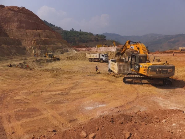 Berenberg apuesta por Rainbow Rare Earths, con la meta de completar el estudio de viabilidad definitivo en 2026 para su proyecto de residuos de Phalaborwa en Sudáfrica. Fuente: Compañía