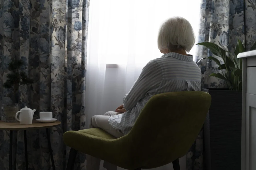 Carmen López, neuróloga geriátrica: “La soledad es tan peligrosa para el cerebro como la hipertensión o la diabetes”