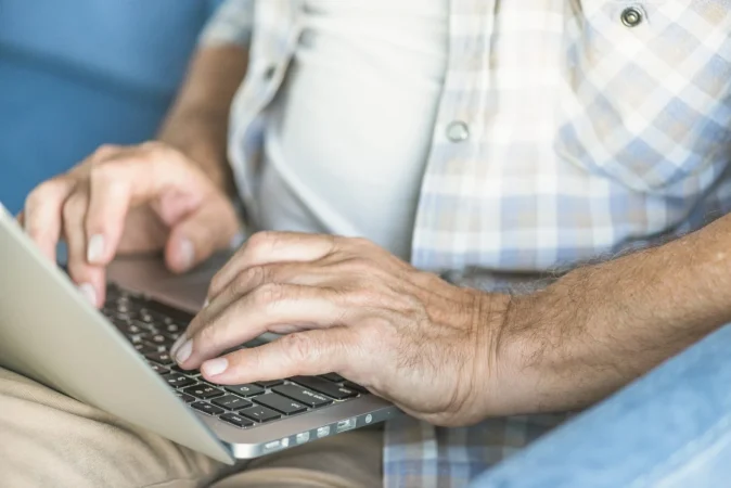 EXCLUSIÓN TECNOLÓGICA Y RIESGO DE ESTAFAS