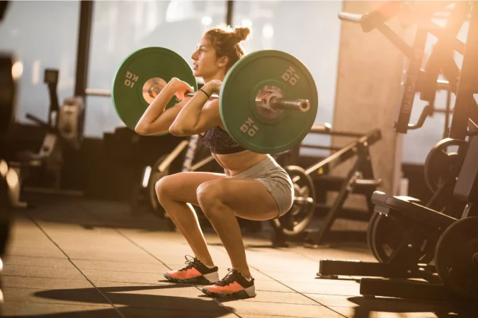 Omar Tayara (46), atleta olímpico: “Entrenar fuerza no es solo para verte bien; es prevención, es salud, es longevidad” 4 Merca2.es musculos87 Merca2.es