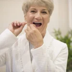 La enfermedad periodontal afecta a 2,5 millones de personas mayores en España